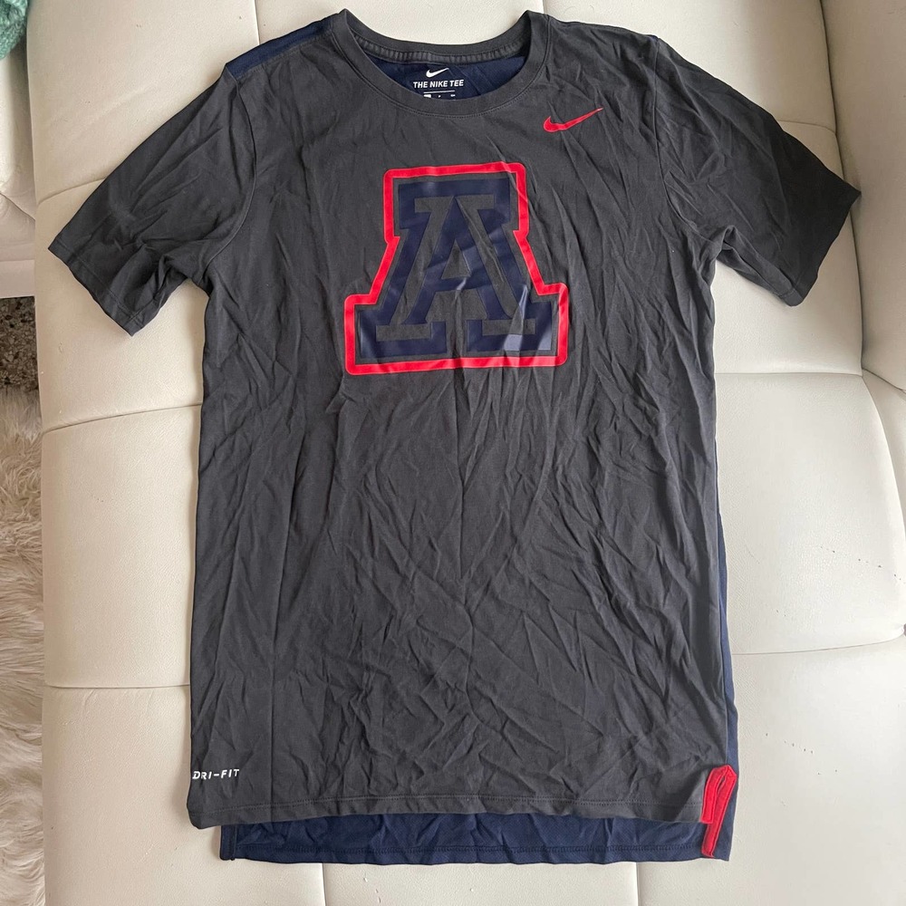 THE NIKE TEE Athletic cut University of Arizona Shirt Men's S Small
